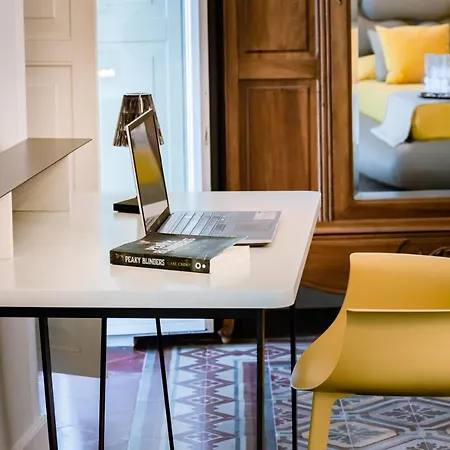 Dimora Cavour Bed and breakfast