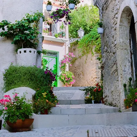 Dimora Cavour Bed & Breakfast