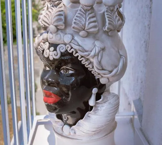 Alojamento de Acomodação e Pequeno-almoço Dimora Cavour