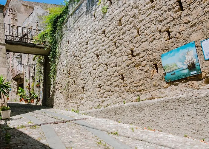 Dimora Cavour Alojamento de Acomodação e Pequeno-almoço Amantea