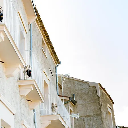 Dimora Cavour Bed & Breakfast