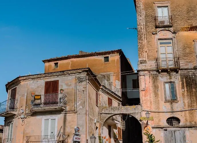 Dimora Cavour Alojamento de Acomodação e Pequeno-almoço Amantea